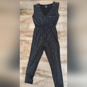 Shimmer V-Neck Sleeveless Jumpsuit - Black